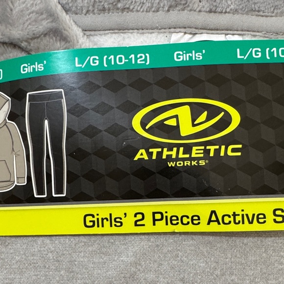 Athletic Works Light Gray and black girls 2piece set large 10/12 - Picture 3 of 4
